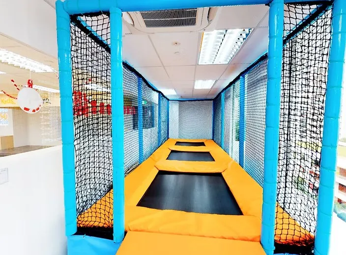 Indoor trampoline